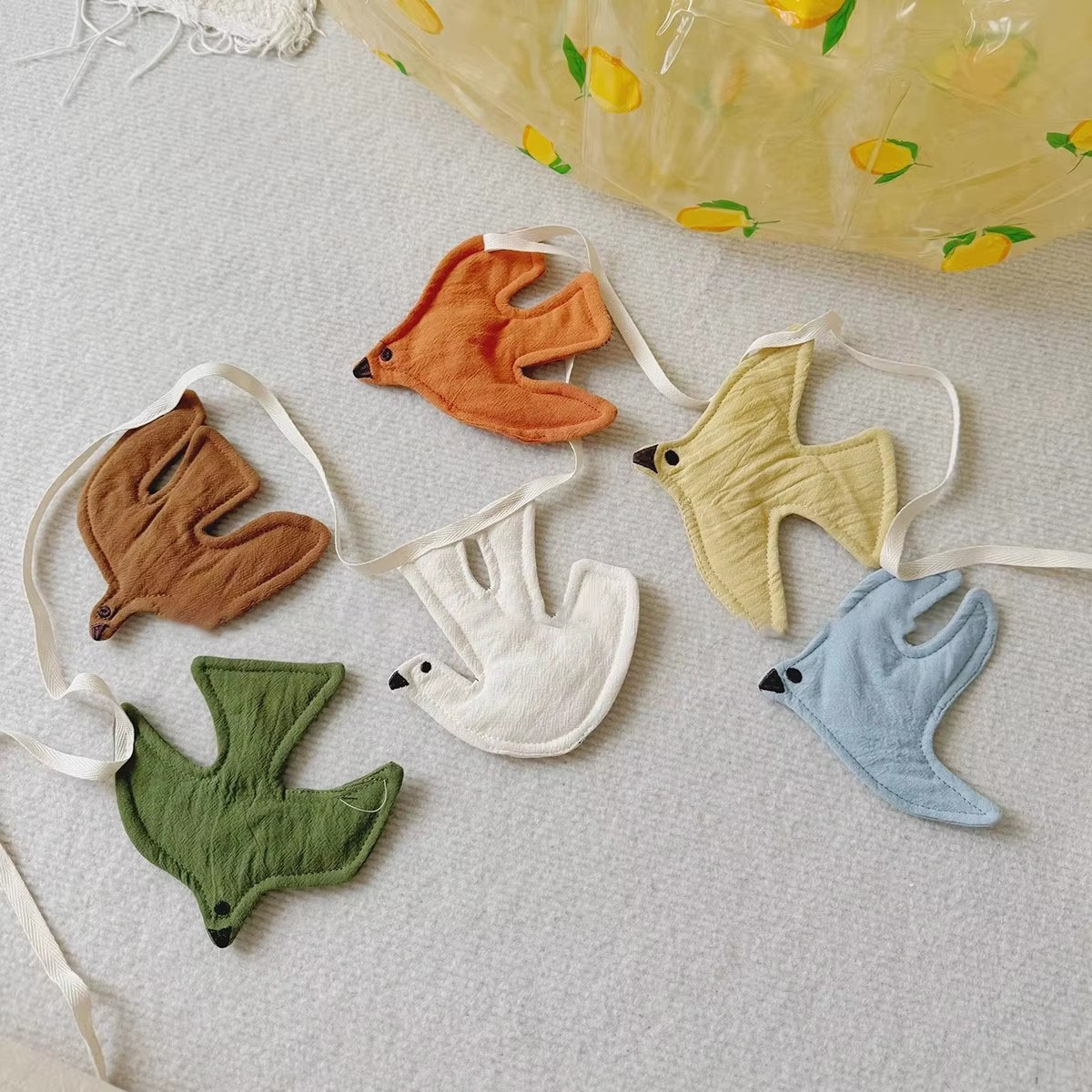 Baby Nursery Garland - Bandeirinhas de Pássaros em Tecido para